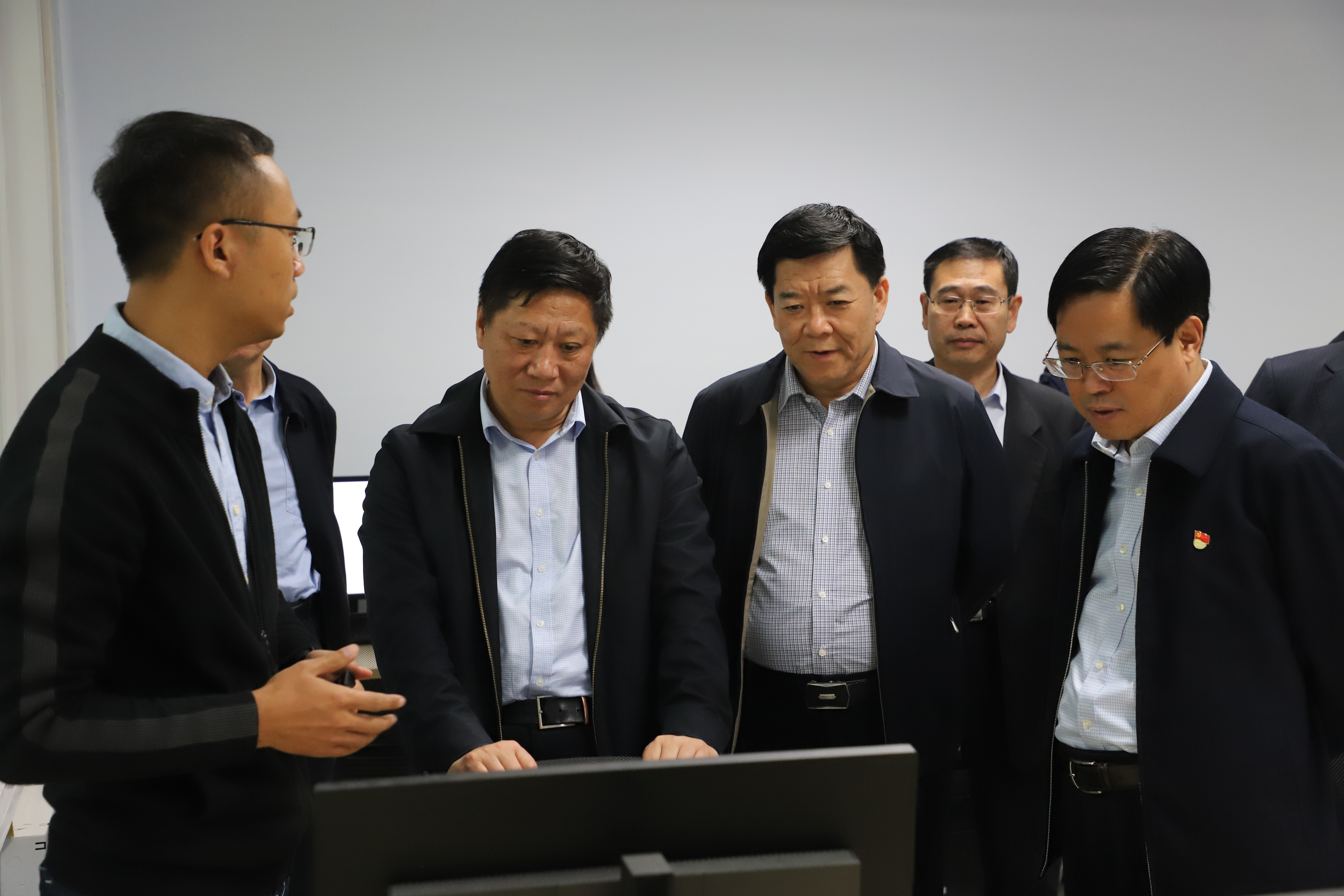 山东省科技厅副厅长于书良一行到高密校区走访调研